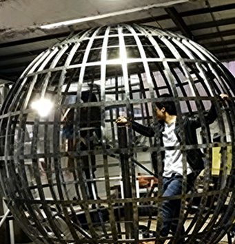 Overall sphere frame