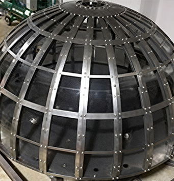 Semi-circular structure